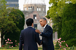 Obama in Hiroshima - Kimimasa Mayama, Pool EPA, Newscom